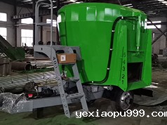 牵引式单搅龙日粮制备机9JQL-07